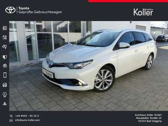 auris ts 1.8 hybrid executive navi tempomat shz