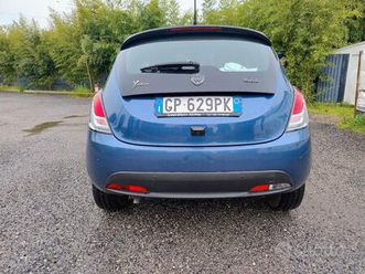 lancia ypsilon hybrid