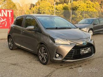 toyota yaris 1.5 hybrid 5 porte style