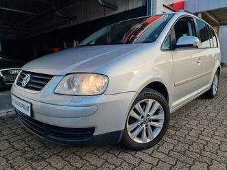 volkswagen touran trendline 1.6 benzin/ hu neu/sitzheiz