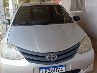 toyota etios 1.3 flex 16v 5p mec. 2013