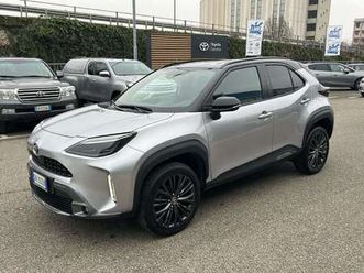 yaris cross 1.5 hybrid 5p. e-cvt adventure