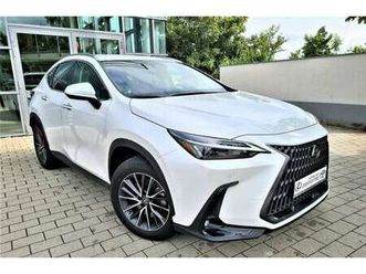 nx 450h+ e-four business*connect paket plug-in