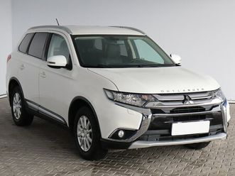 mitsubishi outlander 2.0 automat, serv.kniha, xenóny, tempomat