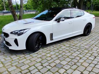 kia stinger 2.2 diesel -crdi-rwd-at8-gtl-gsd-exclusive sport wage