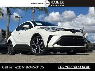 2021 toyota chr xle suv blizzard pearl