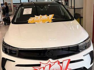 grandland i 2022 1.6 phev gs line fwd 225cv auto