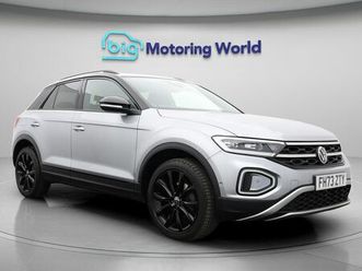 2024 volkswagen t-roc 1.5 tsi style hatchback 5d dsg