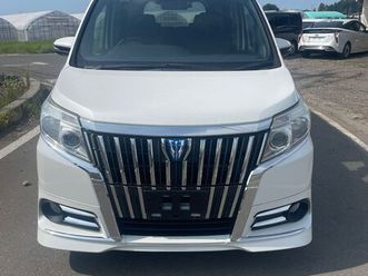 2015 - voxy-esquire 1.8 hybrid 7 seats automatic 5-door