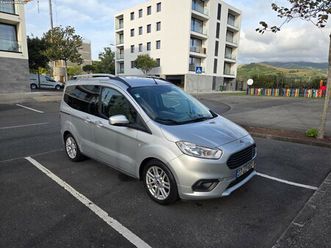 ford tourneo courier agosto/19