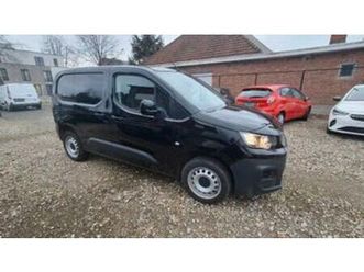 ② peugeot partner 2023 met 13500 km *** bijna nieuw *** — peugeot — 2ememain