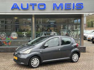 toyota aygo - 1.0-12v airco telefoon navi