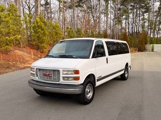 2000 gmc savana g3500 / 15 passenger van / 64k miles / one owner /
