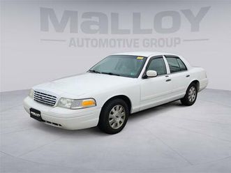 used 2011 ford crown victoria lx