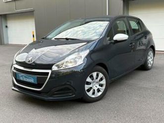 ② peugeot 208 1.2i puretech 2018 airco euro 6b bluetooth — peugeot — 2ememain