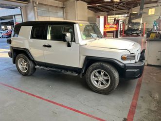4.0 v6 limited auto fj cuiser