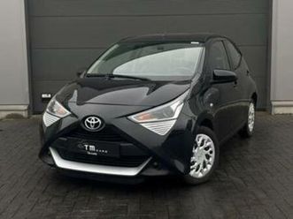 ② caméra de navigation à essence toyota aygo — toyota — 2ememain