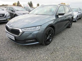 skoda octavia combi 2.0 tdi scr style tempomat. start-stop !