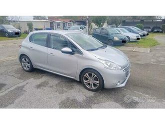 peugeot 208 1.2 vti 82 cv 5 porte allure