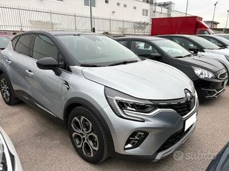 renault captur full hybrid e-tech 145 cv intens