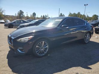 infiniti q50 luxe