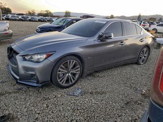infiniti q50 luxe
