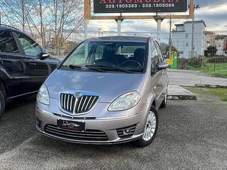 lancia musa 1.4 16v poltrona frau