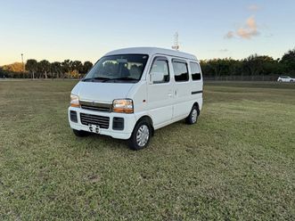 2000 suzuki every rwd. turbo. power windows.