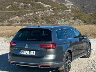 vw passat variant 2,0 tdi bmt dsg automatik, 2017 god.