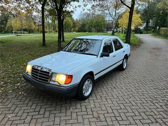 mercedes w124 230e 1987 oldtimer weiß