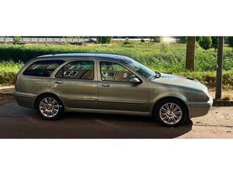 lancia lybra jtd emblema sw - makellos !