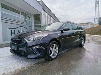 kia ceed sw 1,6 crdi scr isg silber
