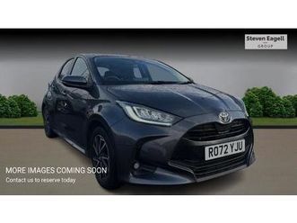 toyota yaris design hatchback's 1.5 vvt-h design e-cvt euro 6 (start/stop) 5dr