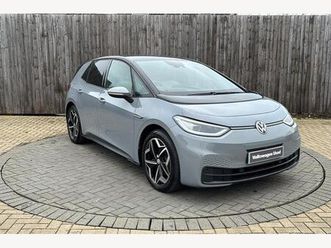 pro s 77kwh tour auto 5dr