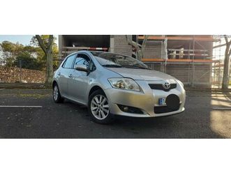 toyota auris 1.4 gasóleo maio/07