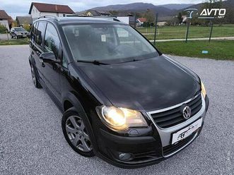 volkswagen touran 1.9 tdi avt.adventure cross 77 105 dpf