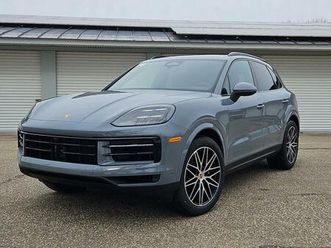 new 2026 porsche cayenne base