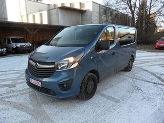 opel vivaro b kombi l1h1 2,7t,9 sitze,ahk,shz,sr+wr,
