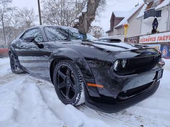 dodge challenger widebody.rt plus shaker.super track pack