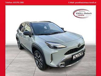 toyota yaris cross hybrid fwd style