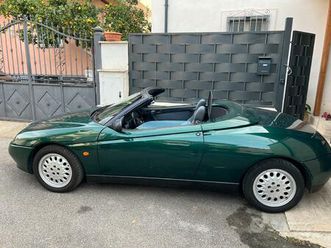alfa romeo spider cabrio