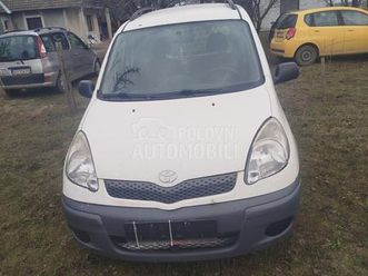 toyota yaris verso 1.4 td