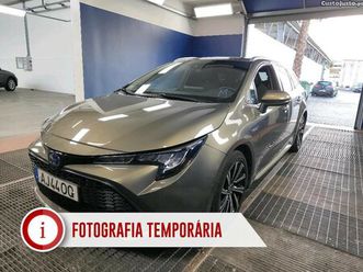 toyota corolla touring sports 1.8 hybrid comfort + pack sport setembro/21