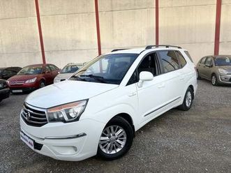 kgm / ssangyong rodius 2.0e-xdi limited