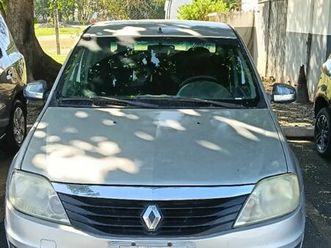 renault logan expression hi-flex 1.6 8v 4p 2011