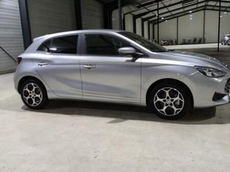 1.5 l hybrid+ 195 ch bva luxury + radar ar + camera 360