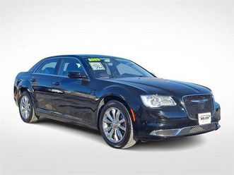 used 2023 chrysler 300 touring
