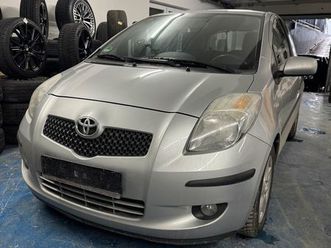toyota yaris automatik, tüv 01.28 , service neue
