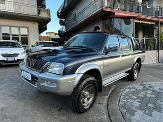 l200 l200 2.5 tdi 4wd club cab pup. gls targ.