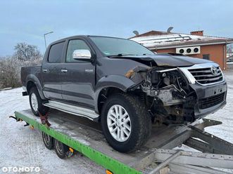 toyota hilux 2.5 d-4d active